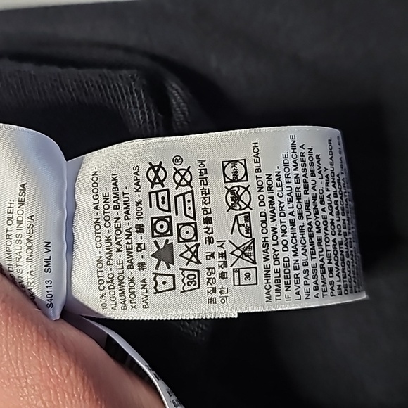 Levis medium black new with tags hoodie - Picture 6 of 6